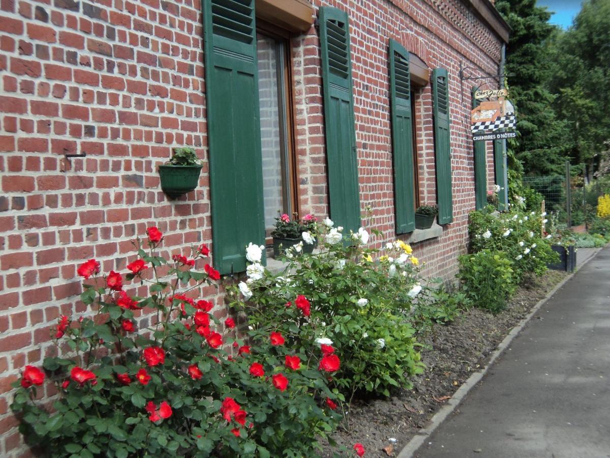 Chez Julie Bed & Breakfast Beaucamps-Ligny Екстериор снимка