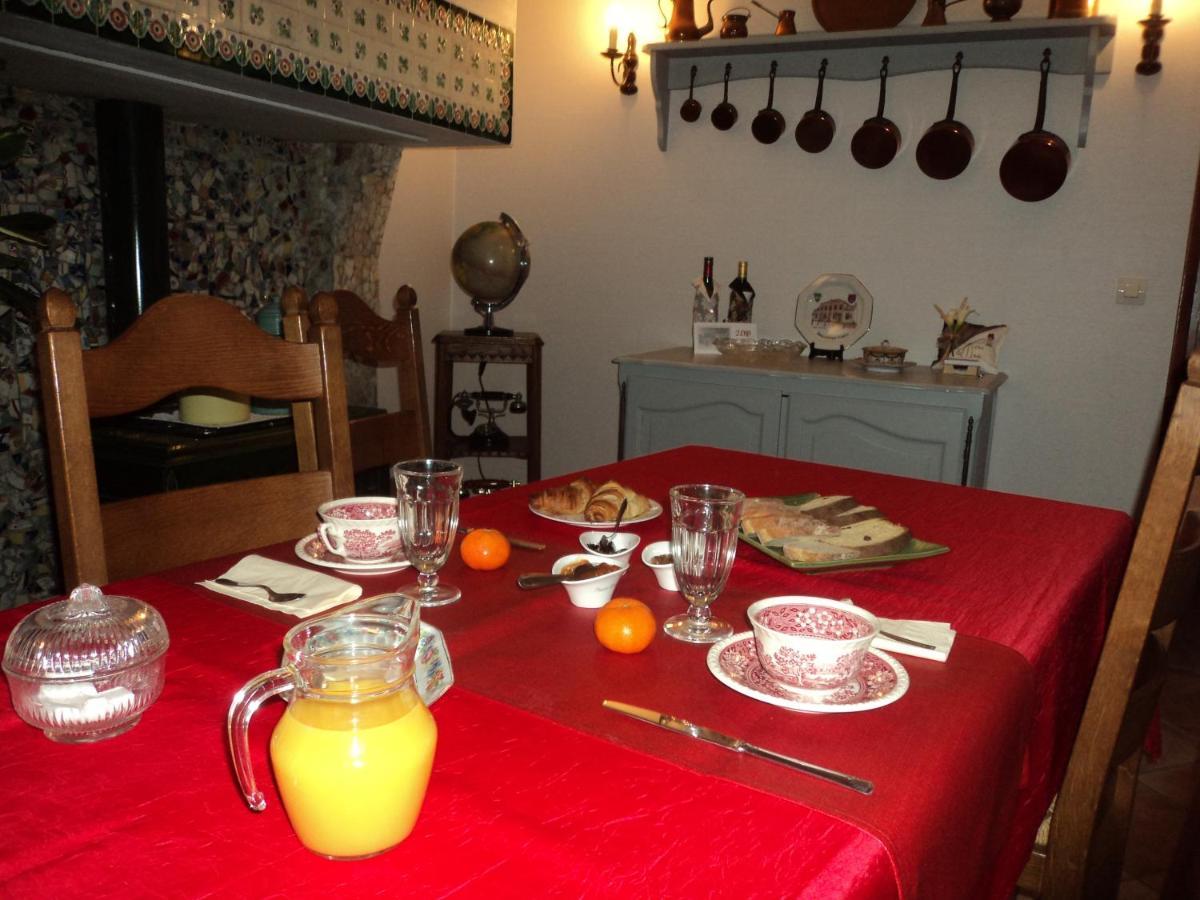 Chez Julie Bed & Breakfast Beaucamps-Ligny Екстериор снимка